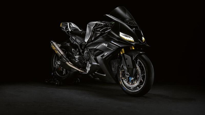 BMW Concept RR: velocit&agrave; della luce