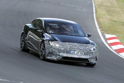 Tesla Model S Plaid: in arrivo un facelift, tra potenza promessa e ritocchi di stile [Foto Spia]
