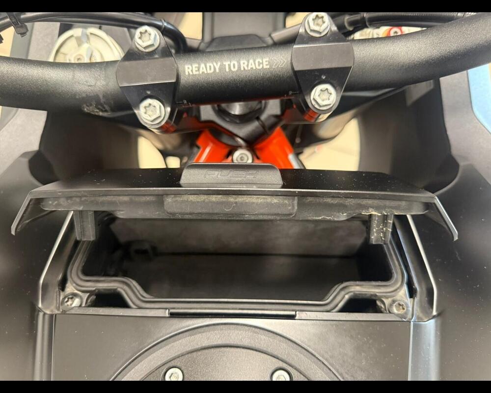 KTM 1290 Super Adventure R (2021) (14)