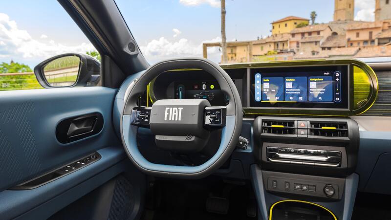 Fiat Panda ibrida: sar&agrave; il modello per tutti, ecco come va su strada [VIDEO]