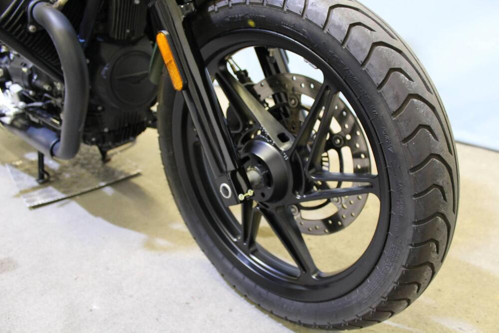 Moto Guzzi V7 Stone Centenario (2021 - 22) (7)