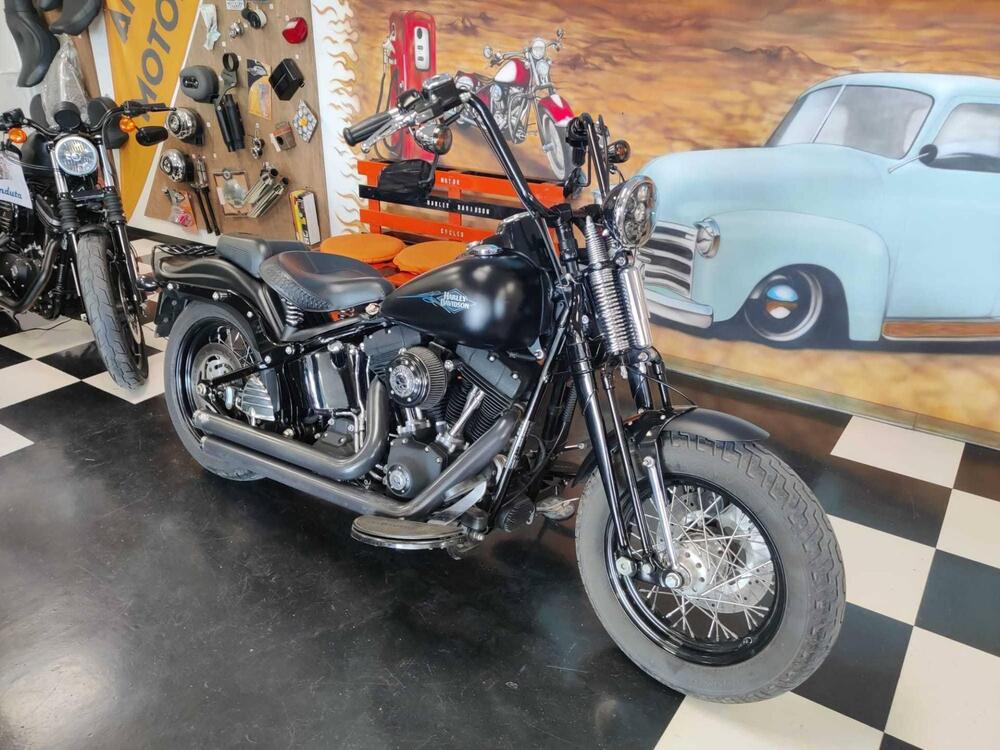 Harley-Davidson 1584 Cross Bones (2008 - 11) - FLSTSB (14)