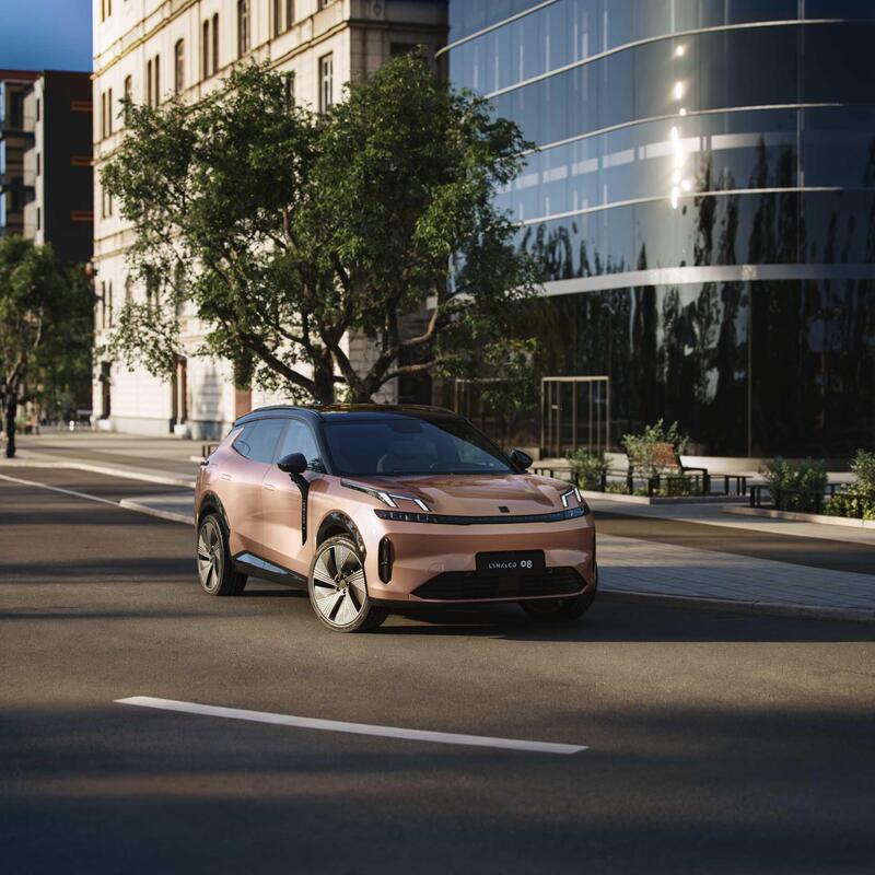 Lynk &amp; Co 08: l&#039;ibrida plug-in da 200 km in elettrico e oltre 1.000 km di autonomia 