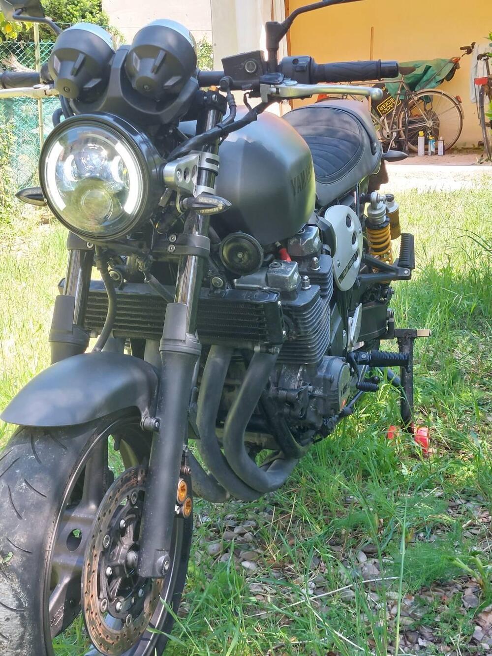 Yamaha XJR 1300 (2015 - 17) (6)