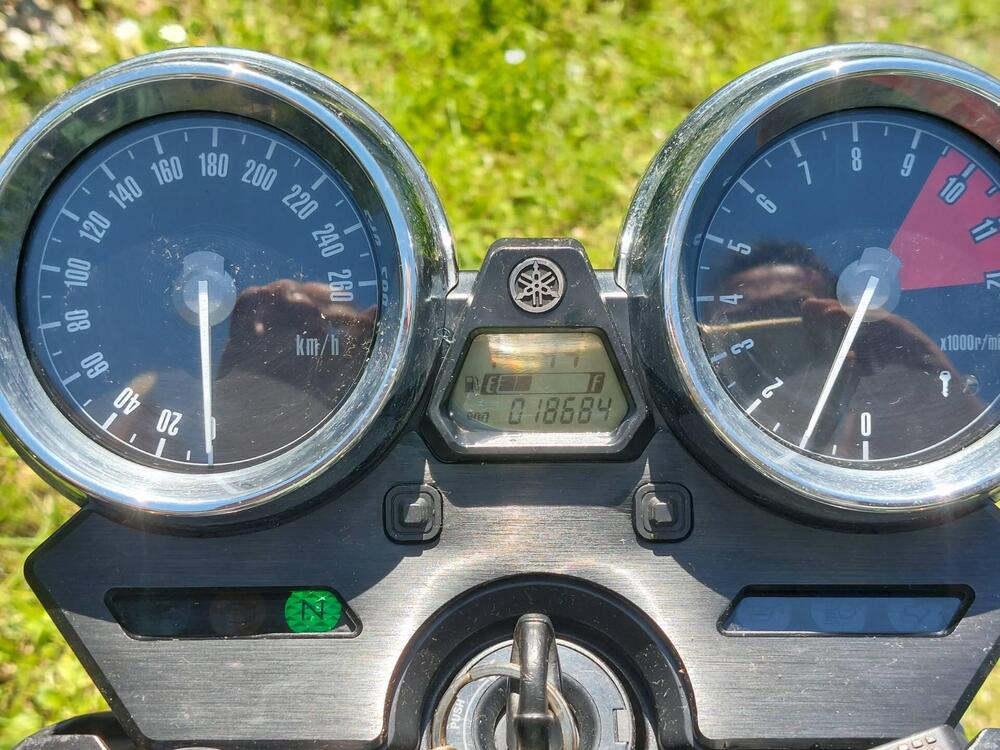 Yamaha XJR 1300 (2015 - 17) (7)