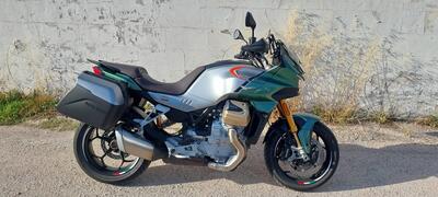 Moto Guzzi V100 Mandello S (2022 - 24) usata
