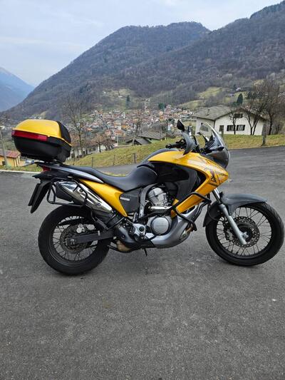 Honda Transalp XL 700 V (2007 - 2013) usata