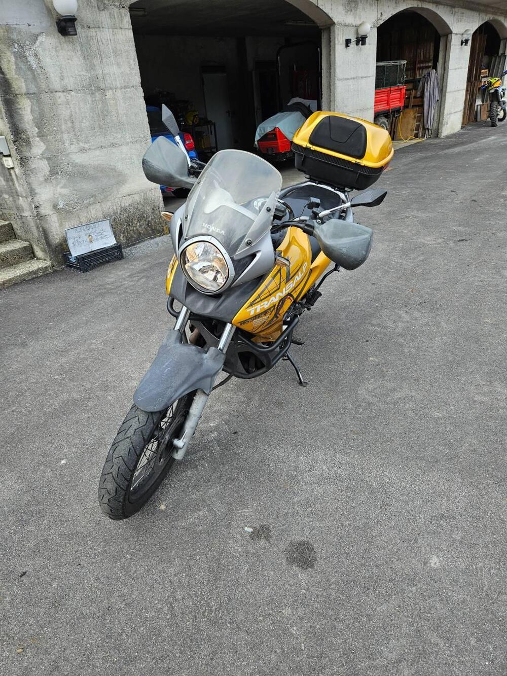 Honda Transalp XL 700 V (2007 - 2013) (3)