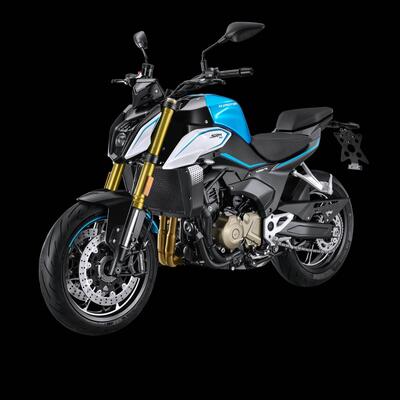 QJ Motor SRK 550 (2024 - 25) nuova