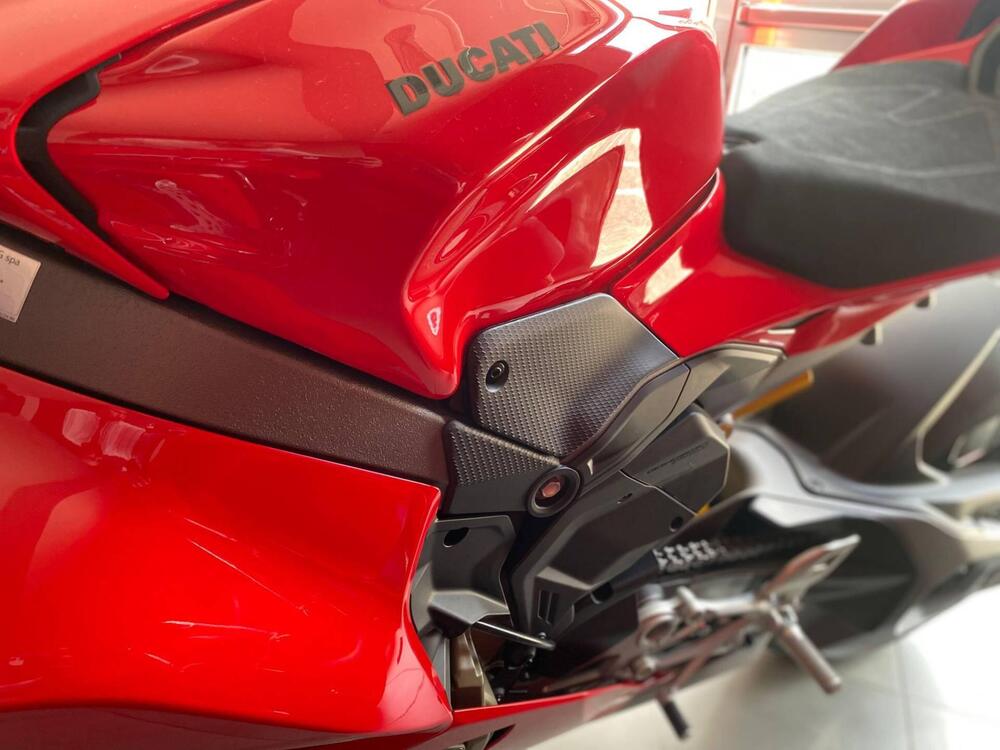 Ducati Panigale V4 (2025) (9)