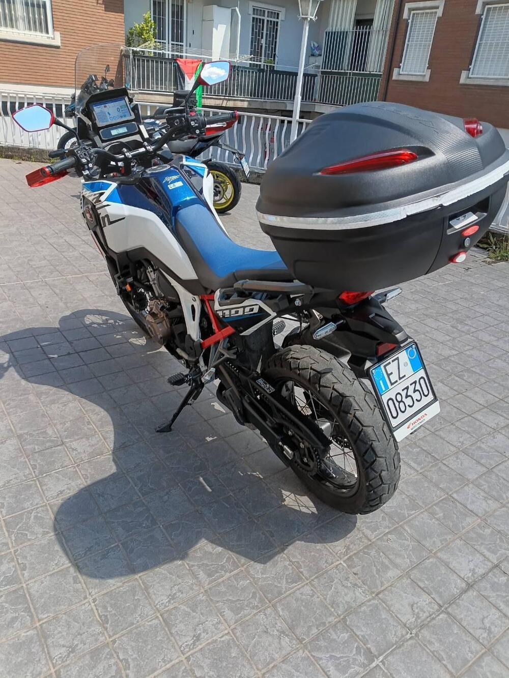 Honda Africa Twin CRF 1100L DCT (2022 - 23) (3)