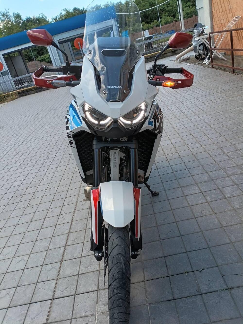 Honda Africa Twin CRF 1100L DCT (2022 - 23) (8)