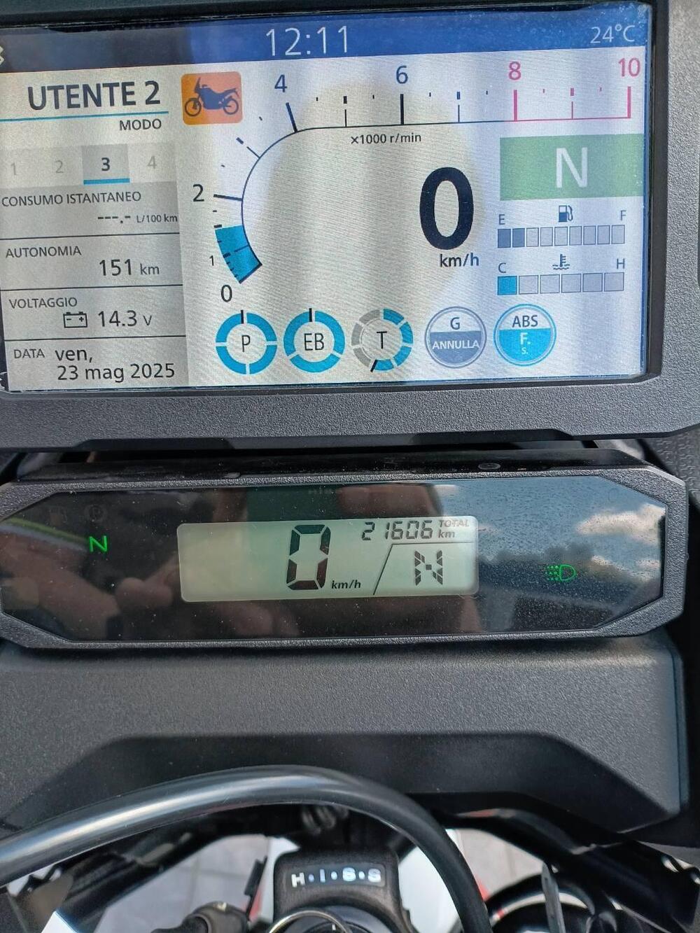 Honda Africa Twin CRF 1100L DCT (2022 - 23) (10)