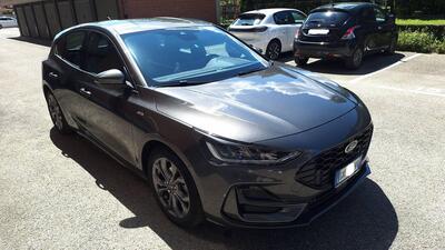 Ford Focus 1.0 EcoBoost Hybrid 125 CV 5p. ST-Line Design del 2022 usata a Caselle Torinese