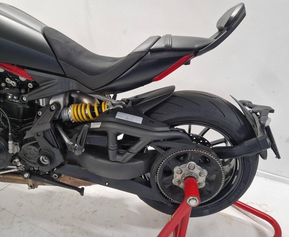 Ducati XDiavel 1262 Black Star (2021) (6)