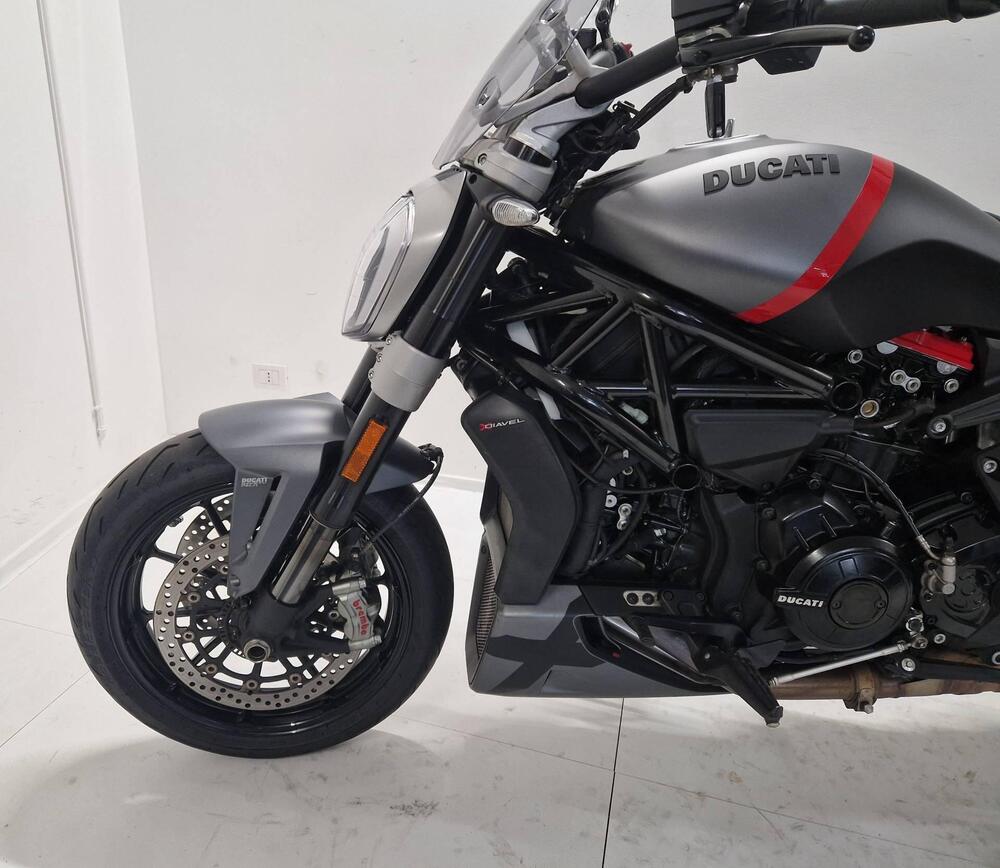 Ducati XDiavel 1262 Black Star (2021) (7)