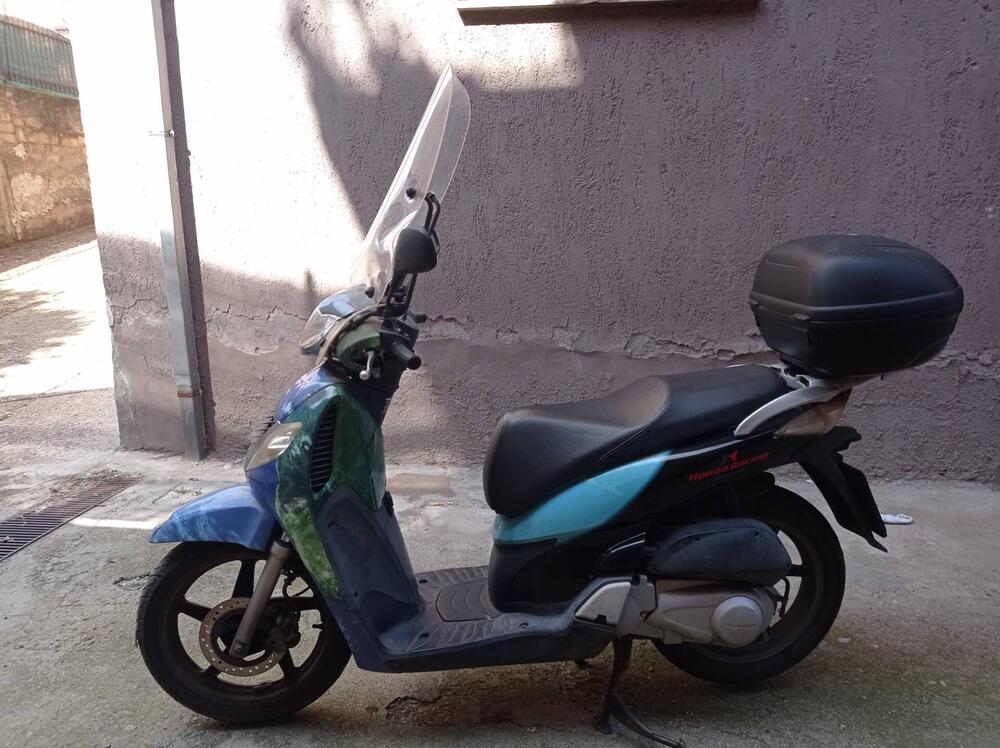 Honda SH 150 i (2009 - 12) (3)