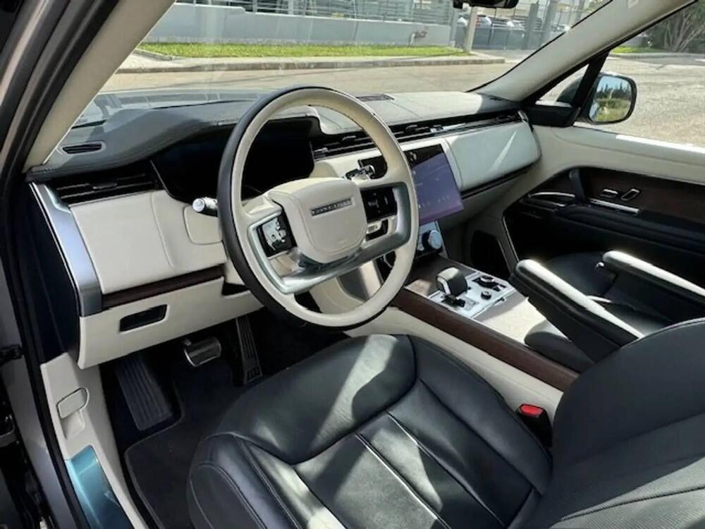 Land Rover Range Rover usata a Lecce (10)