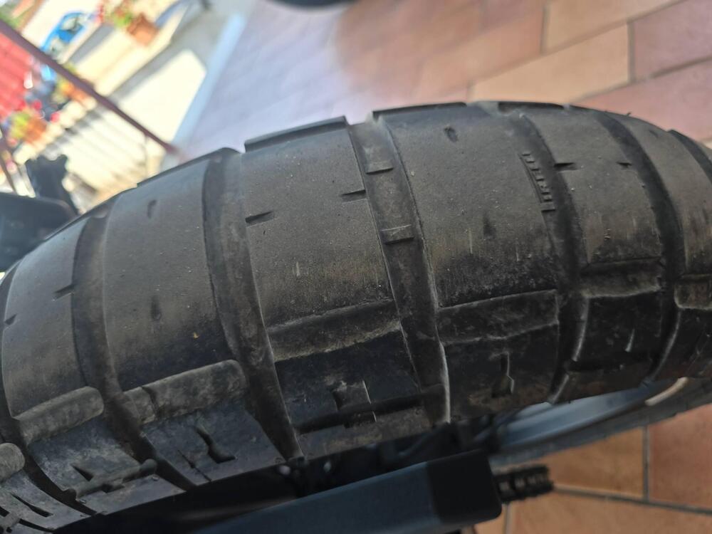 Husqvarna Svartpilen 401 (2024 - 25) (8)