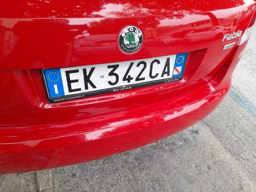 Skoda Fabia usata a Caserta (11)