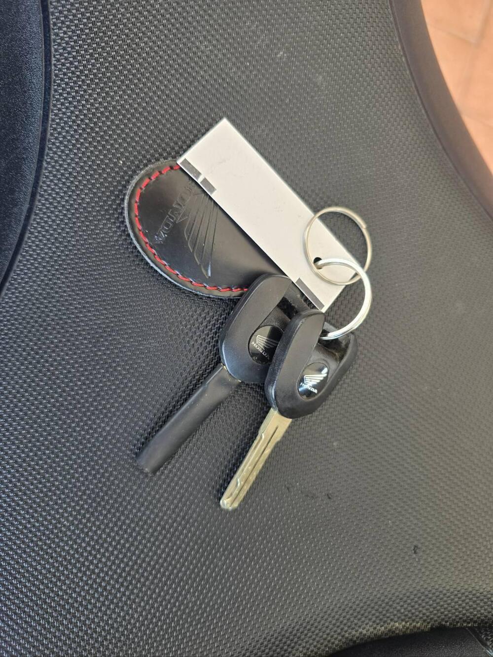 Honda NC 750 X DCT Urban (2021 - 24) (10)