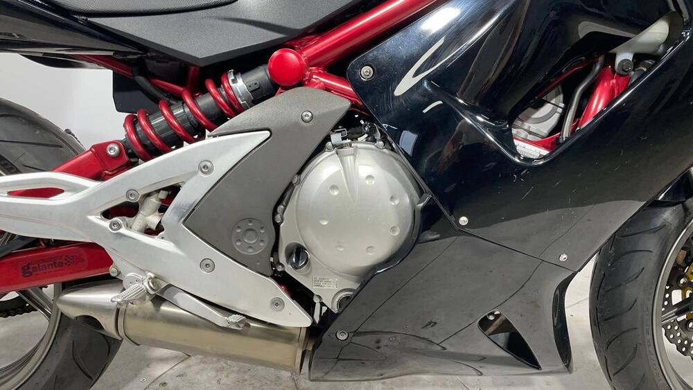 Kawasaki ER-6F (2006 - 08) (4)