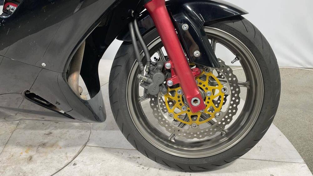 Kawasaki ER-6F (2006 - 08) (5)