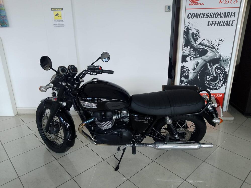 Triumph Bonneville T100 (2008 - 16) (2)