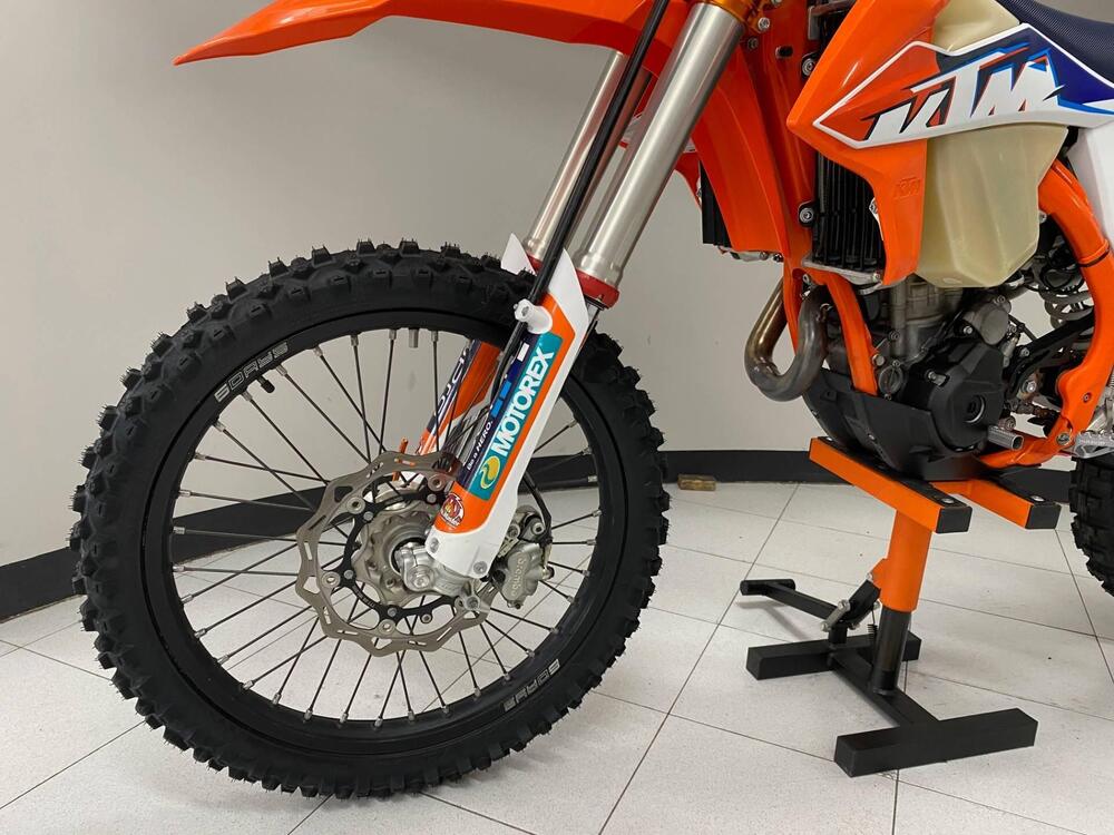 KTM 250 EXC-F Six Days (2023) (7)