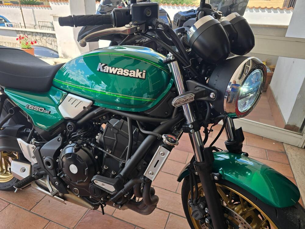 Kawasaki Z 650 RS (2022 - 24) (2)