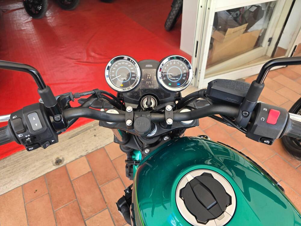 Kawasaki Z 650 RS (2022 - 24) (8)