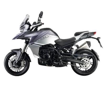 QJ Motor SRT 800 (2023 - 25) nuova