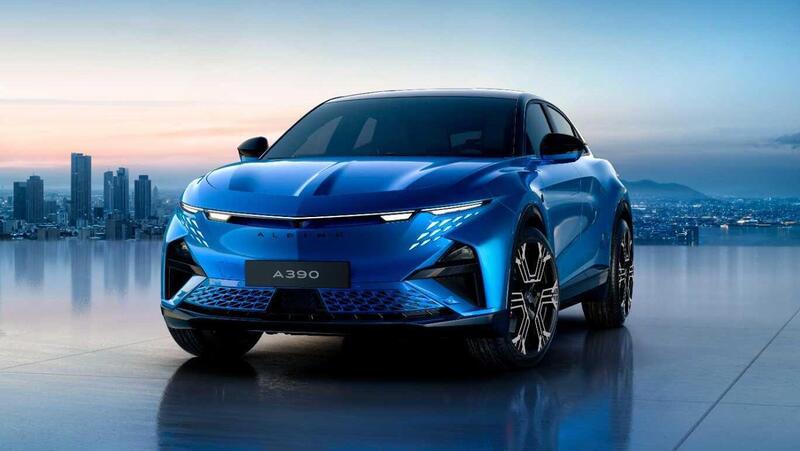 Alpine A390: la fastback elettrica che porta la guida da corsa su strada, con eleganza sartoriale [VIDEO]