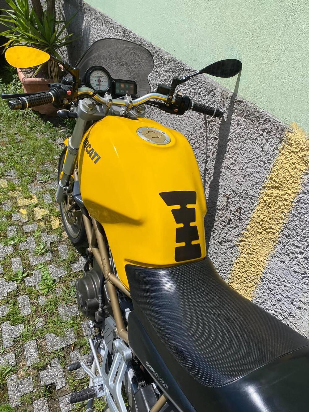 Ducati Monster 600 (1994 - 02) (3)