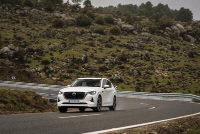 Nuova Mazda CX-60: motorizzazioni, allestimenti, optional e prezzi. Guida all&rsquo;acquisto