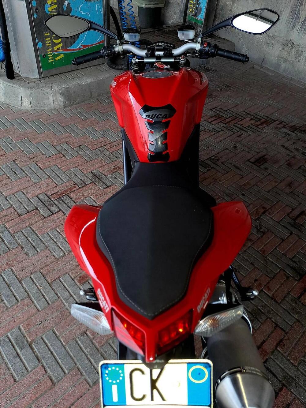 Ducati Streetfighter (2009 - 12) (7)