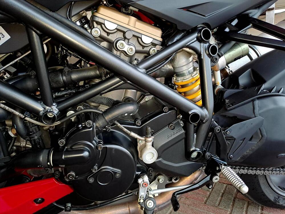 Ducati Streetfighter (2009 - 12) (9)