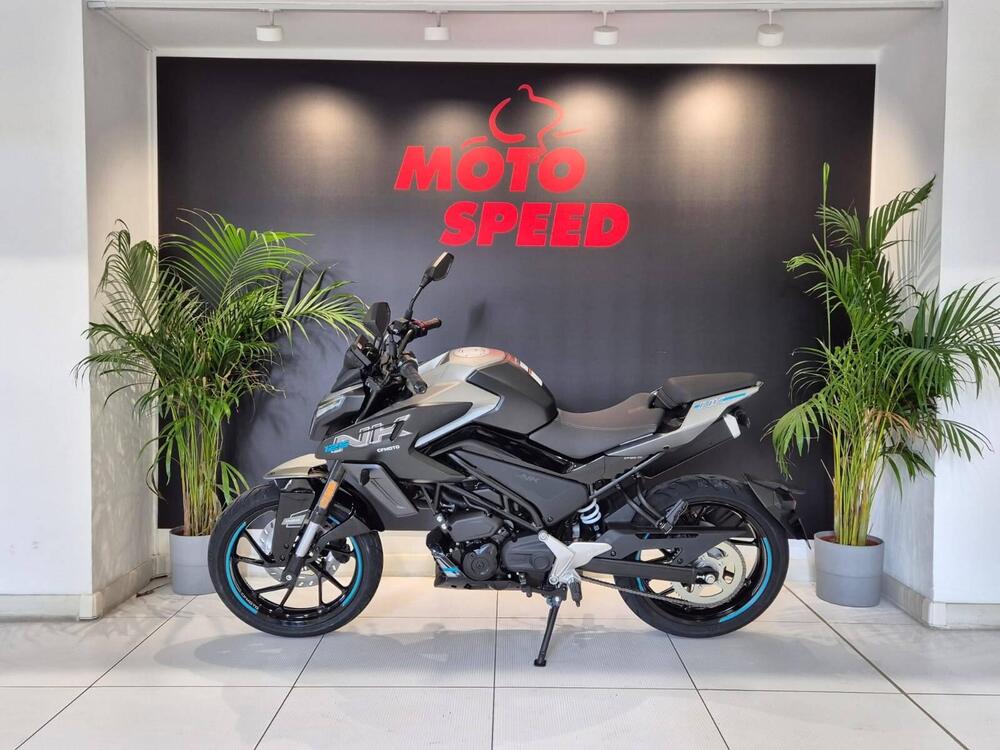 CFMOTO 125NK (2025 - 26) (2)