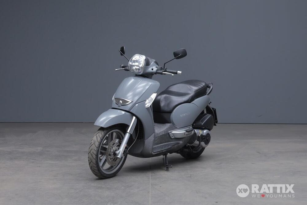 Aprilia Scarabeo 500 (2007 - 12) (2)