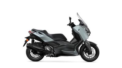 Yamaha X-Max 300 Tech Max (2025) usata