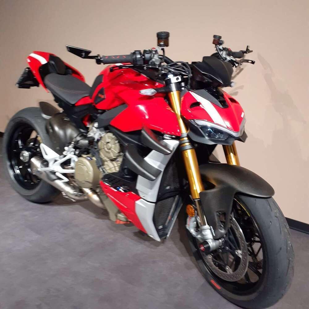 Ducati Streetfighter V4 1100 S (2020) (4)