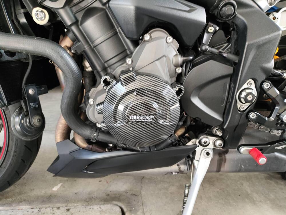 Triumph Street Triple RS (2017 - 19) (2)