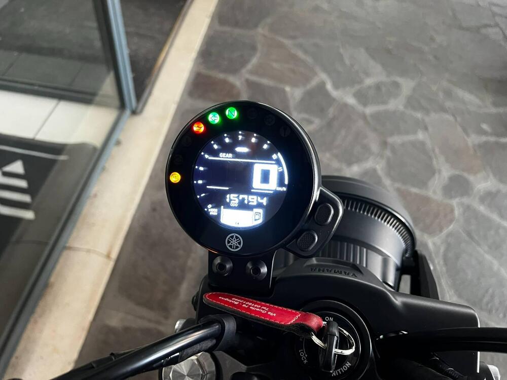 Yamaha XSR 700 (2022 - 26) (4)