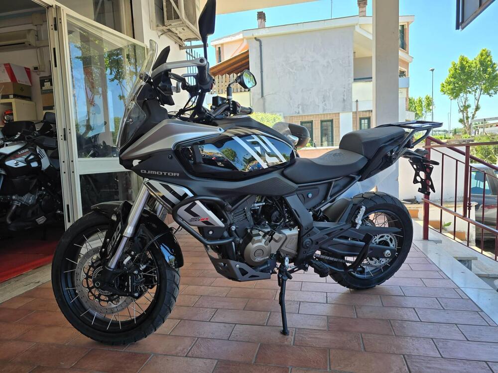 QJ Motor SRT 600 SX (2024 - 26) (2)