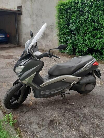 Yamaha X-Max 250 (2010 - 13) usata