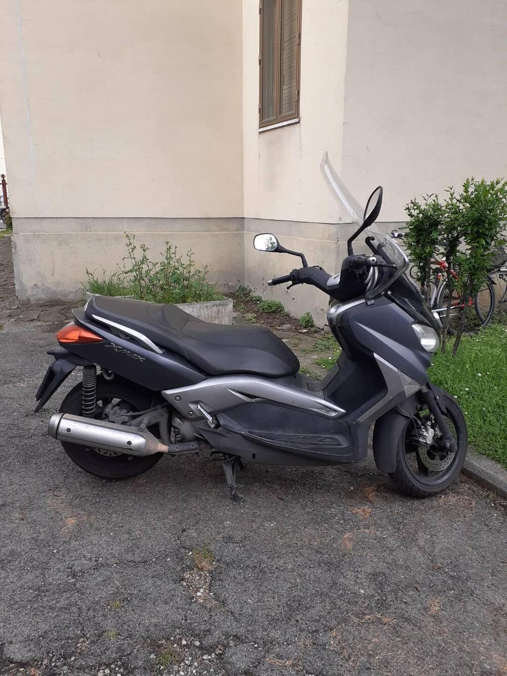 Yamaha X-Max 250 (2010 - 13) (4)