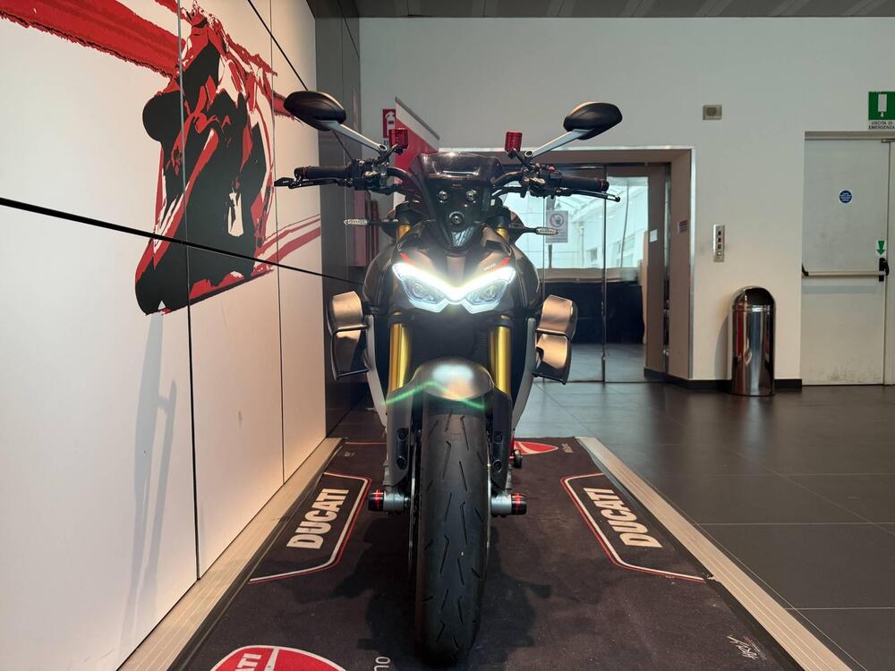 Ducati Streetfighter V4 1100 SP (2022) (17)