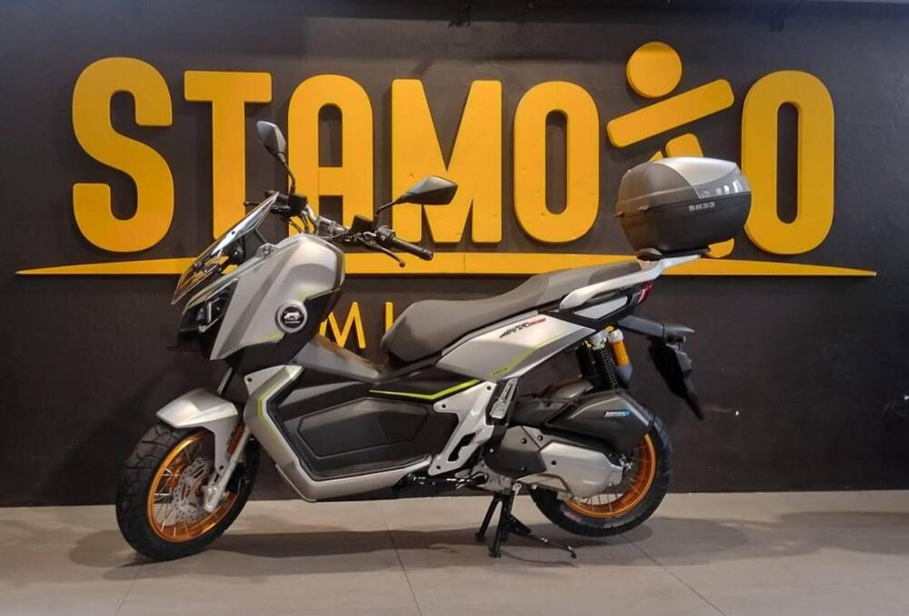 QJ Motor ATR 125 X (2024 - 26) (3)