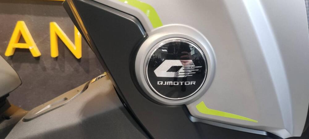 QJ Motor ATR 125 X (2024 - 26) (5)