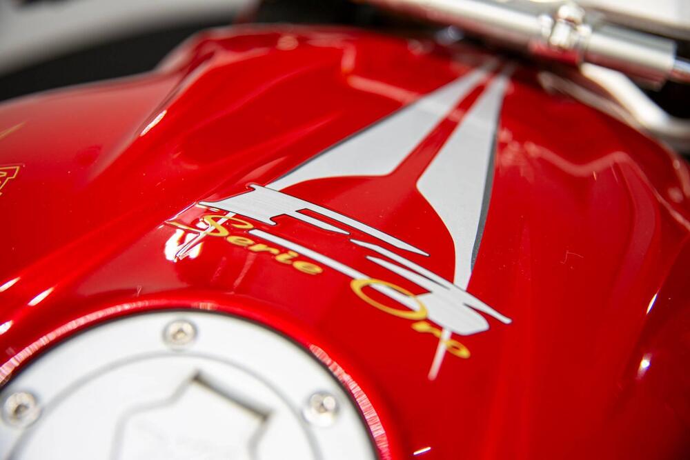 MV Agusta F3 675 Oro (2011) (5)